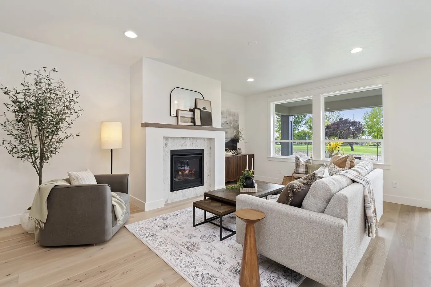 Berkeley Building, Parade of Homes, Valor