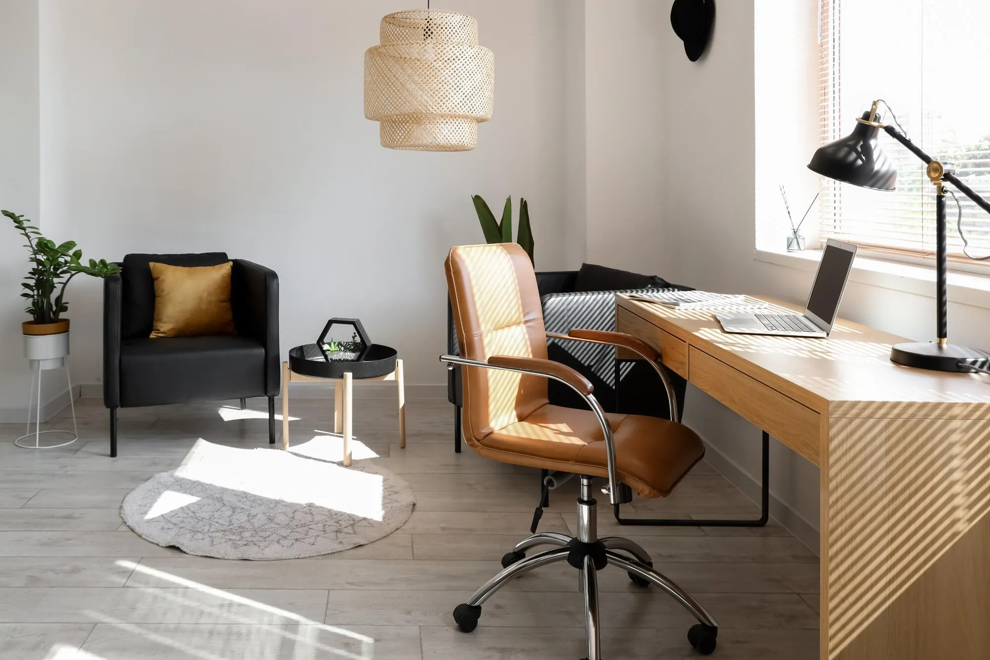 Clear the Clutter: Enhance Your Home Selling Efficiency
