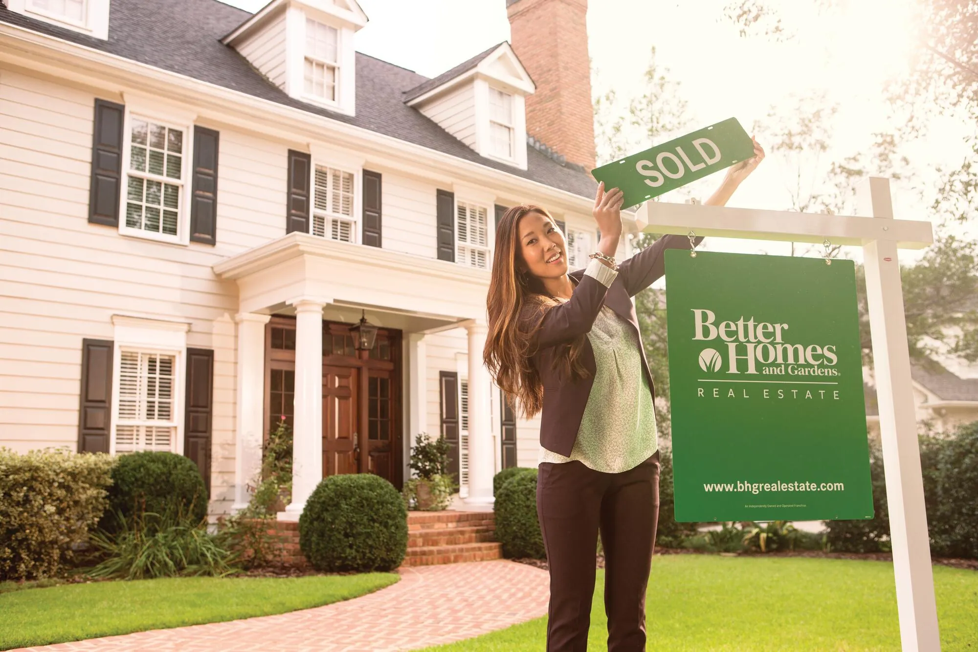 Unveiling the Mark of a Truly Exceptional Agent
