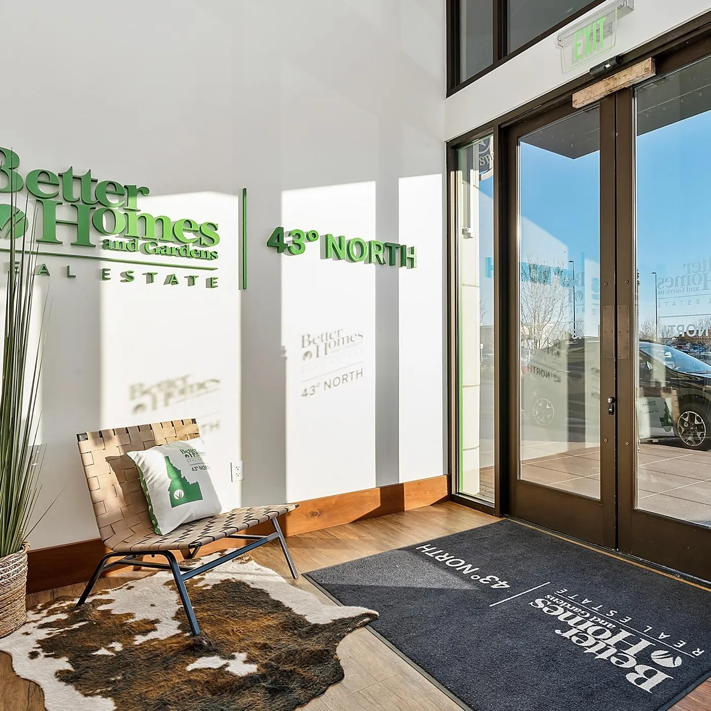The entry of the BHGRE 43° North office